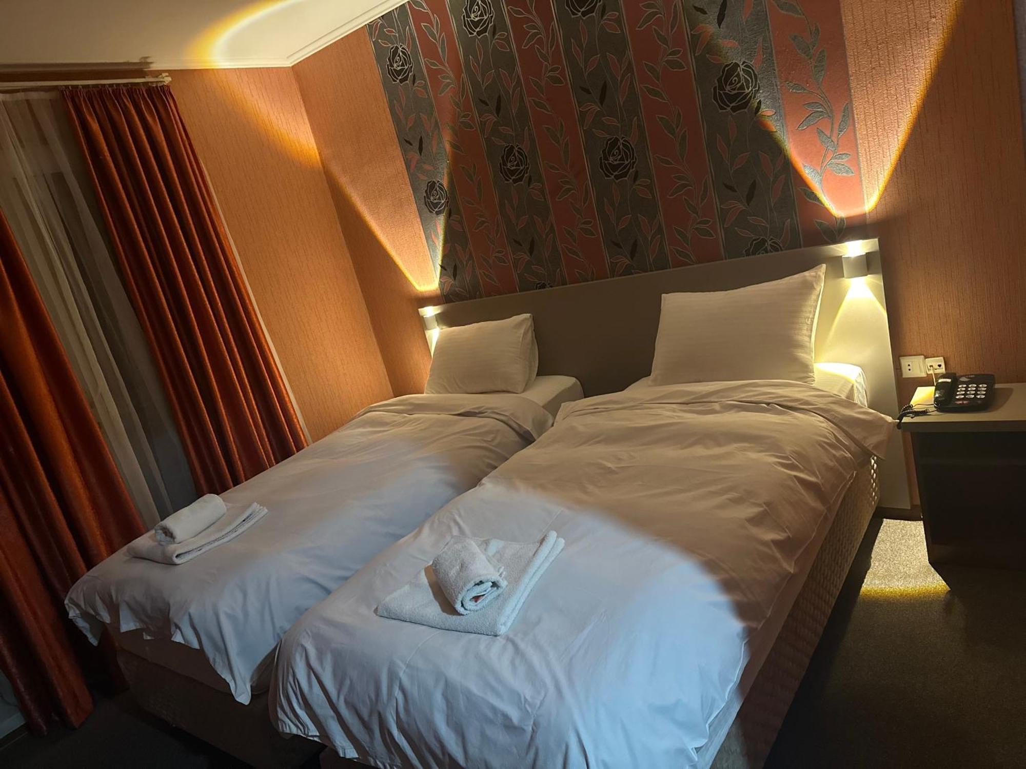 Imeri Park Hotel 쿠타이시 외부 사진