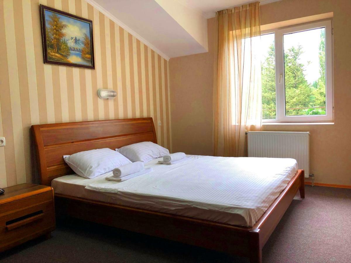 Imeri Park Hotel 쿠타이시 외부 사진